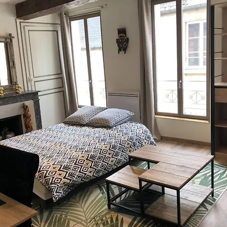 : Privee Au Pied De La Cathedrale Apartmán